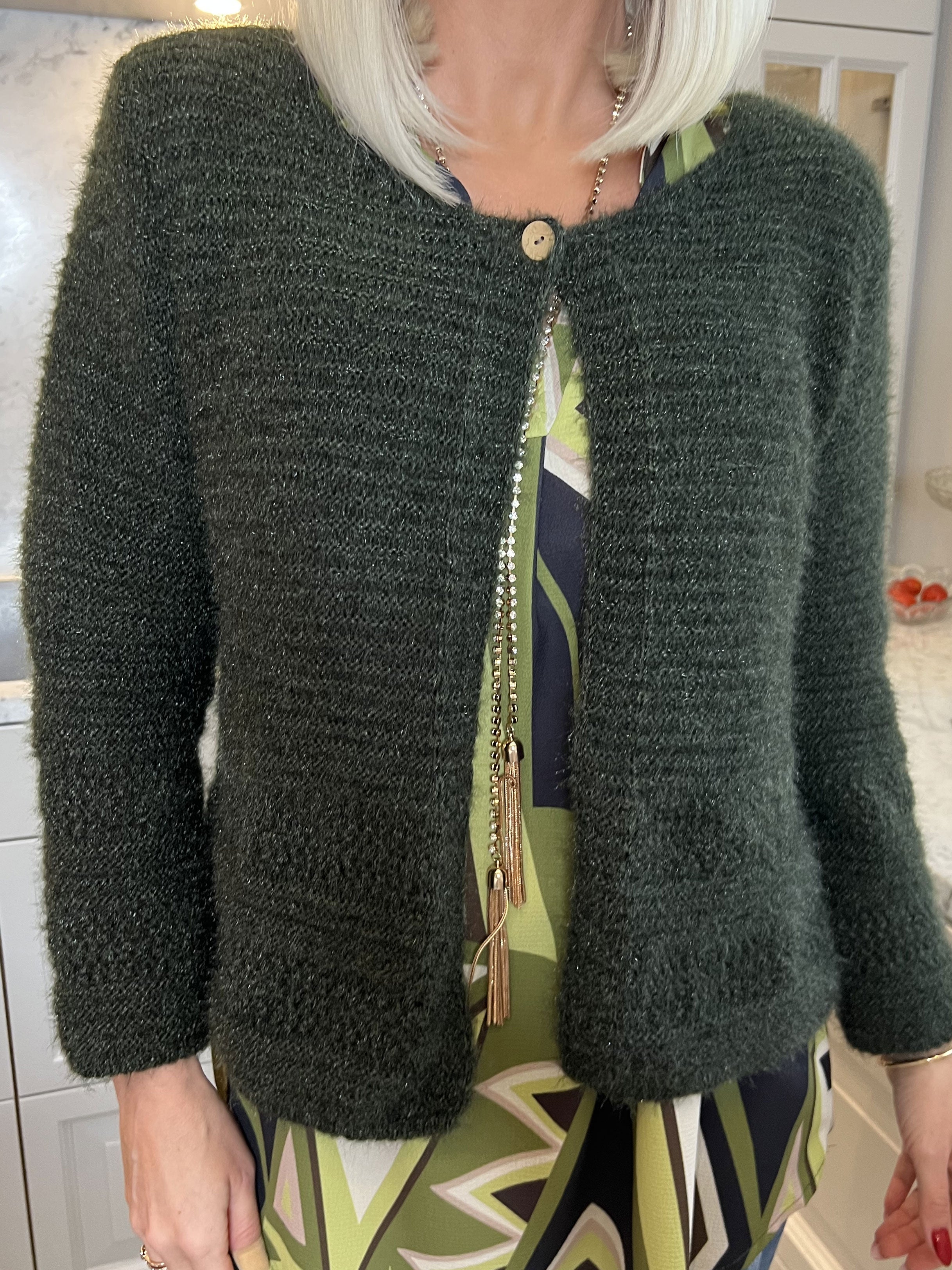 Melly - Mjuk kofta med en knapp